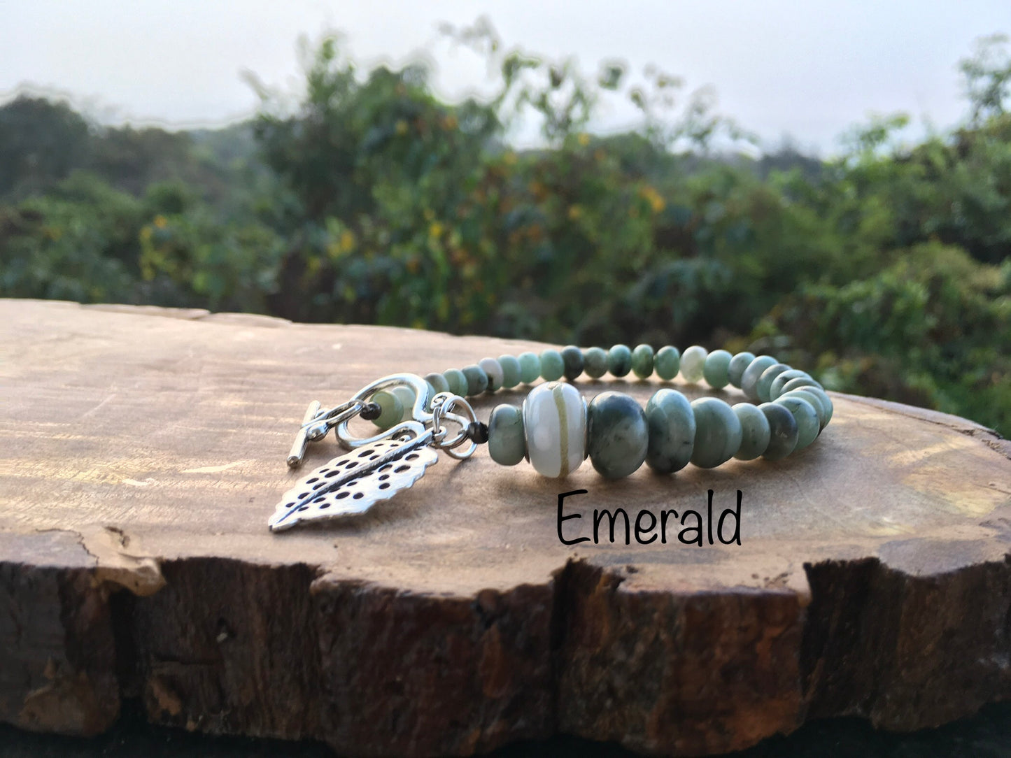 Wrap yourself in the vibrant energy of Russian Emeralds, promoting emotional balance,love and harmony. This stunning bracelet resonates with the heart chakra and proBraceletsSpectakEkaterina
