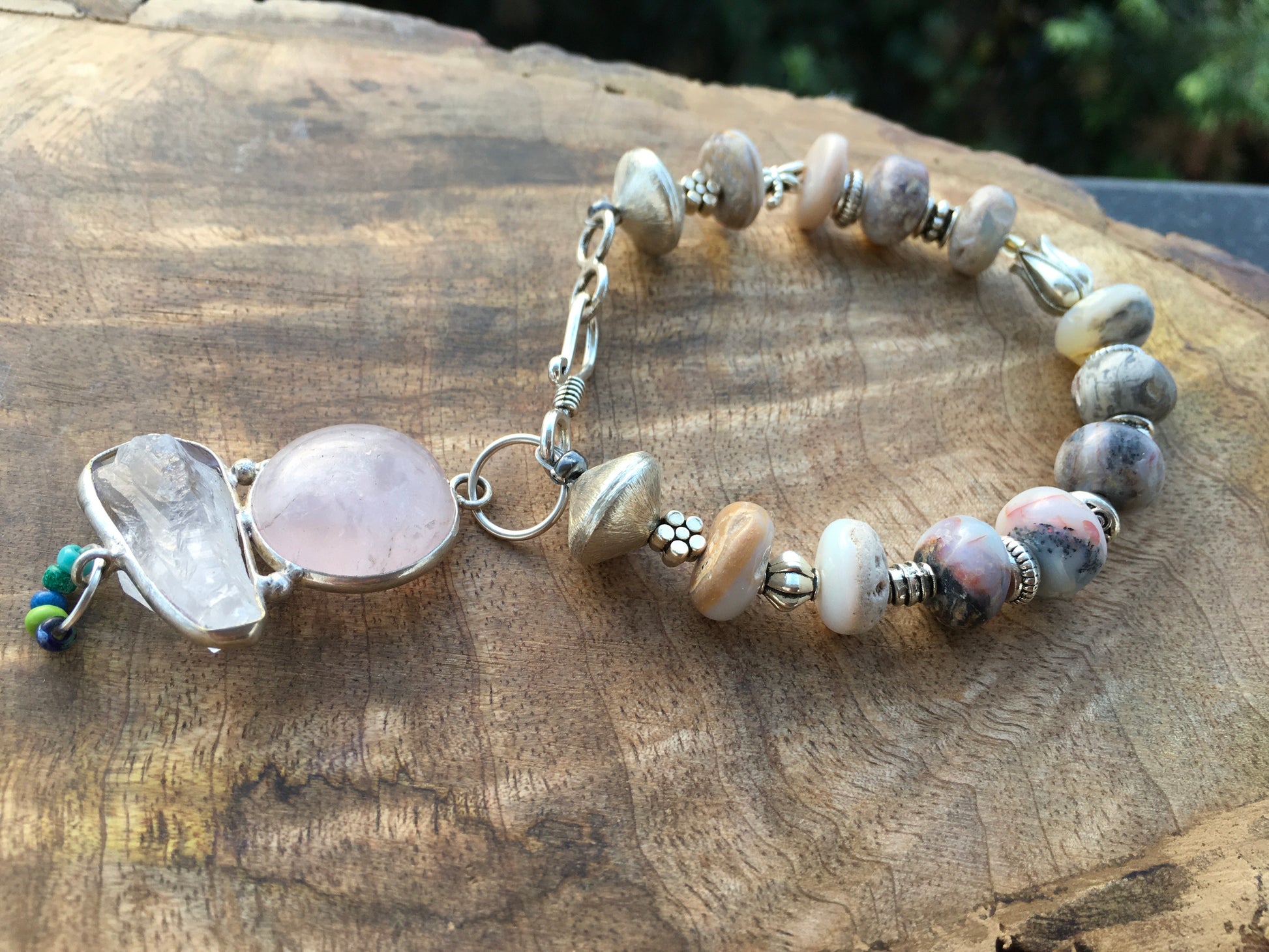 This Australian raw Opal bracelet is high on vibrations,which is why it’s perfect for changing and breaking out of old patterns, thoughts and behaviors that hold youBraceletsSpectakAurora Australis