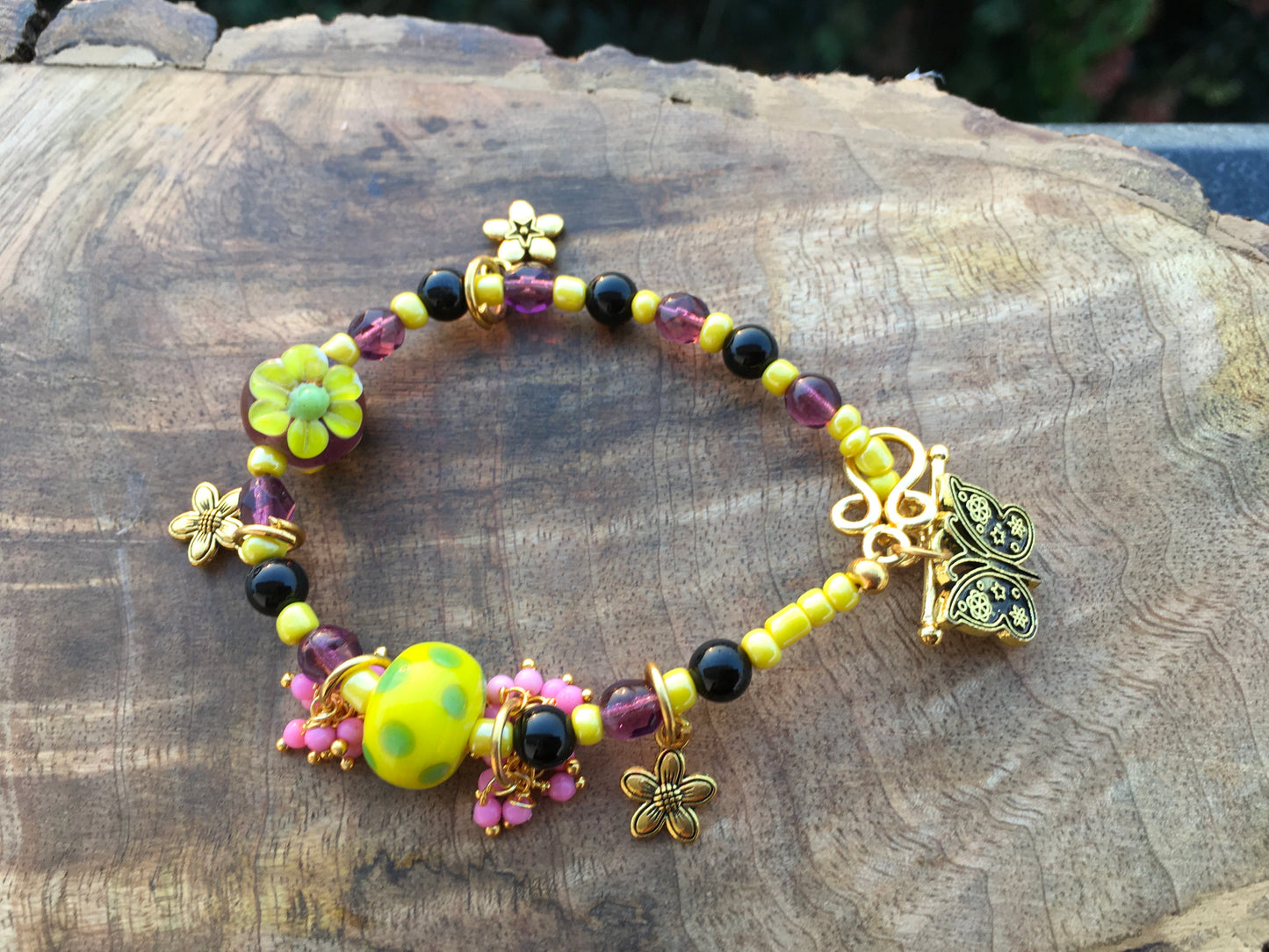 May this obsidian bracelet, absorb, block and transform all negative energies around you. Obsidian is believed to be a stone of grounding and clarity. It helps to coBraceletsSpectakLemon Sorbet