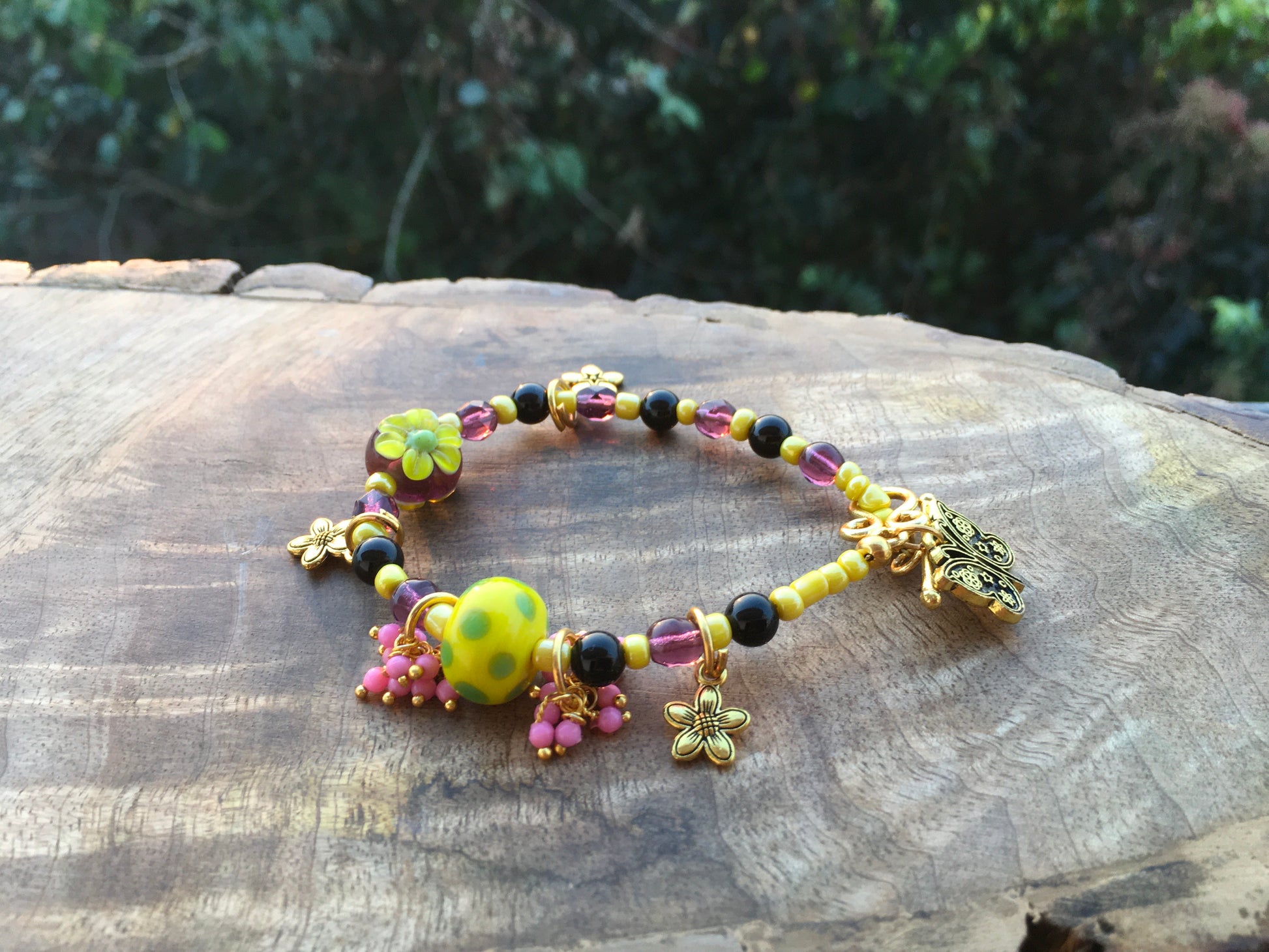 May this obsidian bracelet, absorb, block and transform all negative energies around you. Obsidian is believed to be a stone of grounding and clarity. It helps to coBraceletsSpectakLemon Sorbet