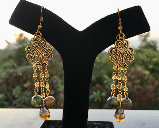Named aft One of our favorite childhood books, these gorgeous Unakite and Serpentine earrings are a reminder that you are loved and appreciated by the universe.TheseEarringsSpectakFaraway Tree