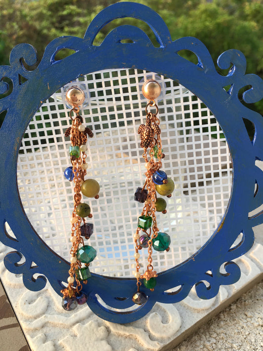 May these serpentine earrings, clear the blocks in your chakras with their powerful,purifying energy. Making you fee revitalized and renewed. Serpentine is said to aEarringsSpectakBlueberry Belle