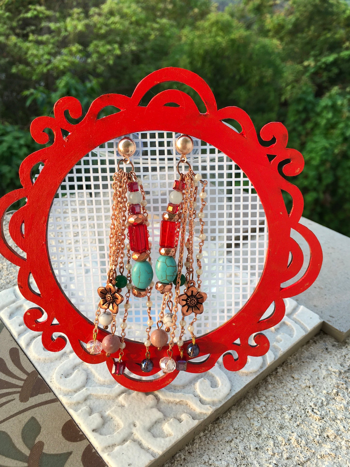 May these gorgeous earrings with turquoise,Howlite,Jade,Prehnite and peach aventurine,bring you joy, happiness and peace.
Chakras: throat,heart,third eye,sacral,solaEarringsSpectakJoyful moments