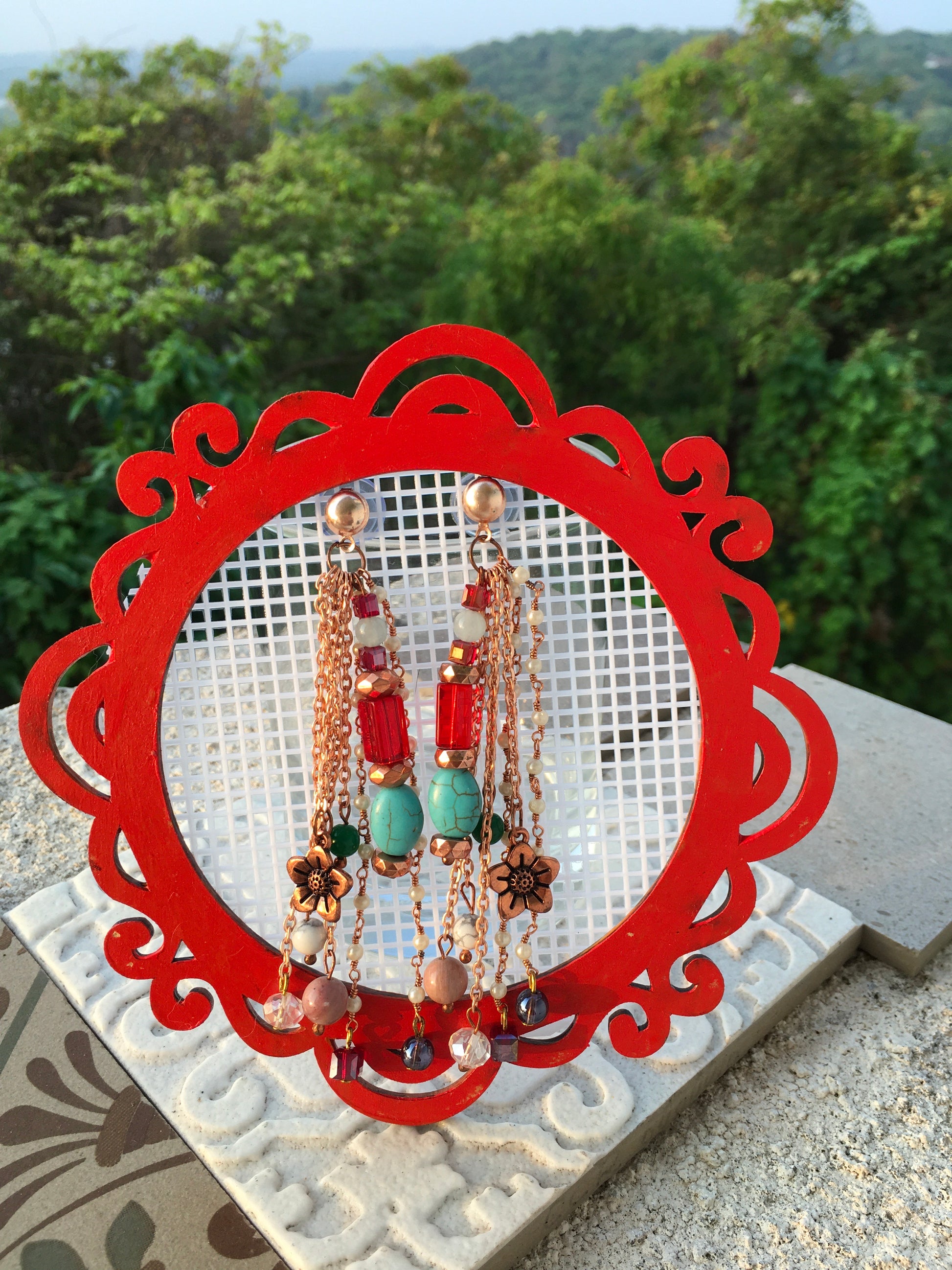 May these gorgeous earrings with turquoise,Howlite,Jade,Prehnite and peach aventurine,bring you joy, happiness and peace.
Chakras: throat,heart,third eye,sacral,solaEarringsSpectakJoyful moments