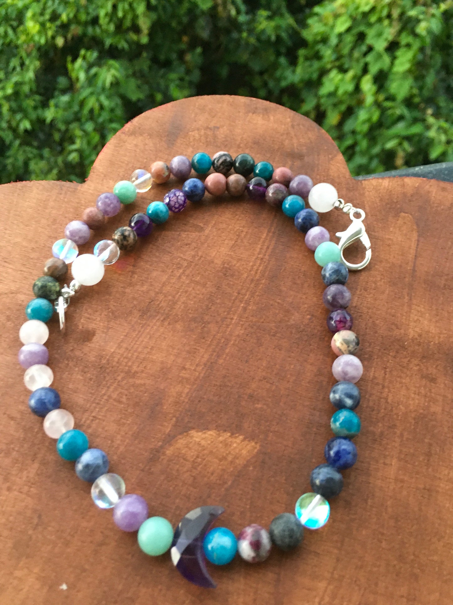 Connect with the celestial energies of the universe through this multi crystal necklace, amplifying your intentions to manifest guidance, spiritual healing and intuiNecklacesSpectakCelestial Dreams