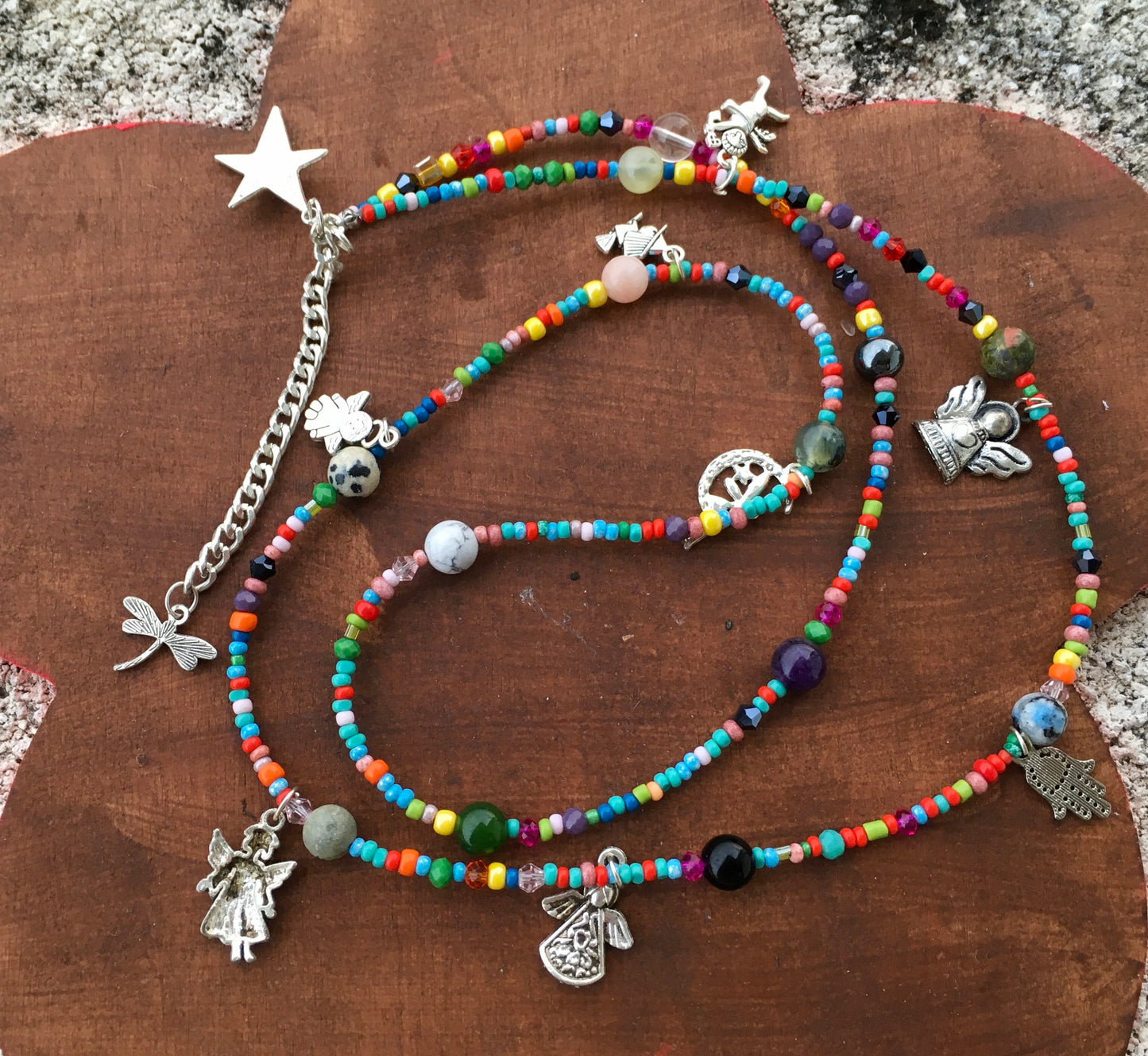 Channel goddess Durga’s fearless energy with our empowering,one of a kind,multi crystal belly chain. Designed to ignite your inner strength and resilienceBelly chainSpectakDurga Dimensions