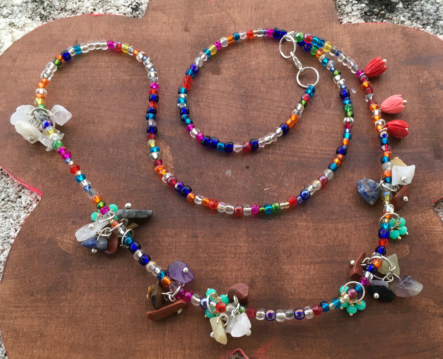 Embrace the guidance of the goddess of the earth, as she grounds and protects you with our one of a kind, multi crystal belly chain.Belly chainSpectakGaia’
