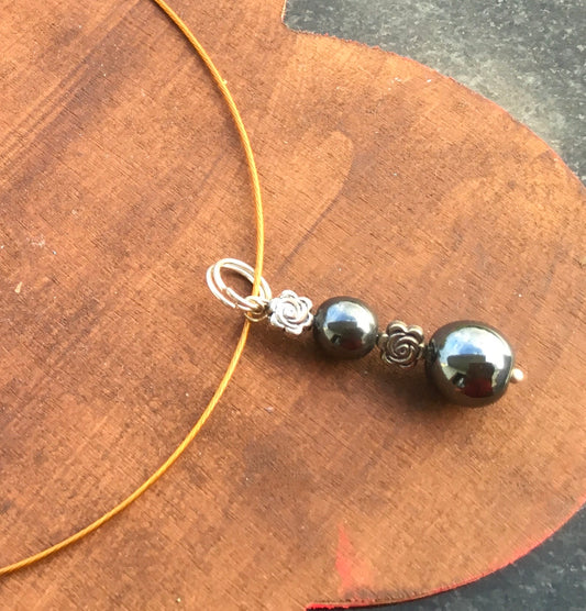 May this hematite pendant  ground,balance and protect you from negative energies. Hematite is said to enhance mental clarity and focus and support confidence and selPendantSpectakSilver lining
